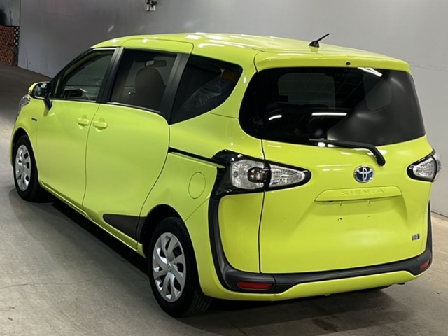 Toyota SIENTA 2015 7556993-1