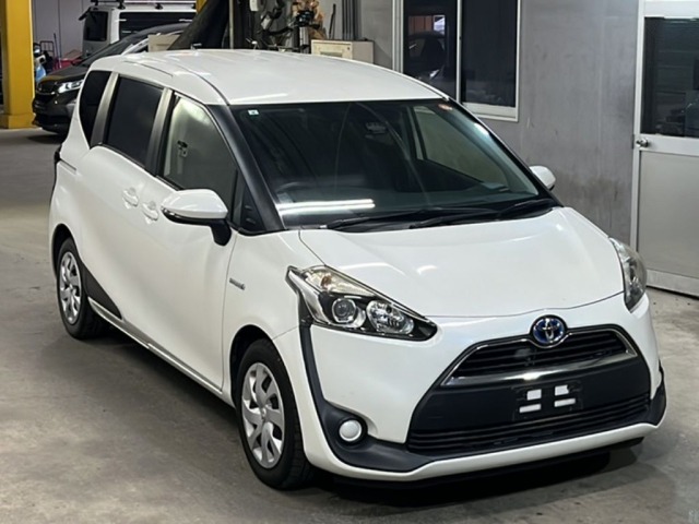 Toyota SIENTA 2018 7556994-4