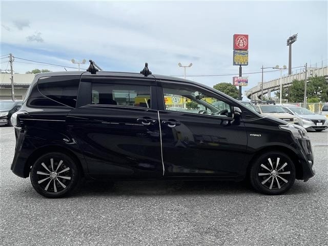 Toyota SIENTA 2017 7558733-19