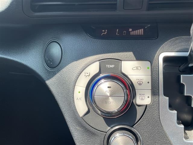Toyota SIENTA 2019 7558742-3