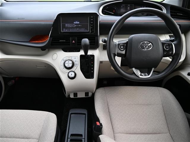 Toyota SIENTA 2015 7558755-15