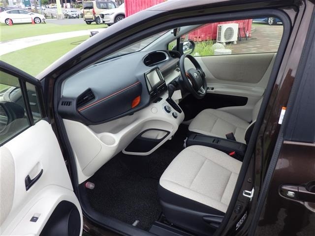 Toyota SIENTA 2015 7558755-6