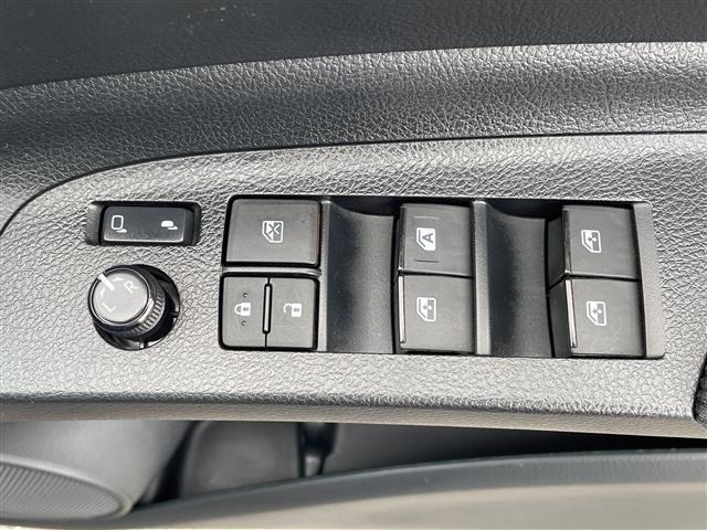 Toyota SIENTA 2018 7558762-4