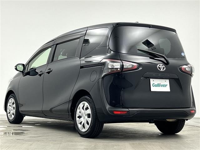 Toyota SIENTA 2018 7558763-2