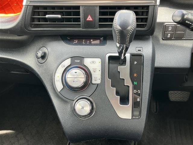 Toyota SIENTA 2016 7558783-9