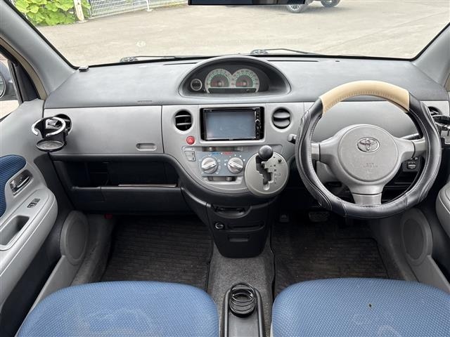 Toyota SIENTA 2003 7558793-2