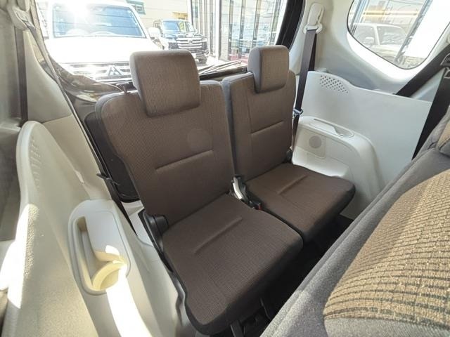 Toyota SIENTA 2018 7558796-10