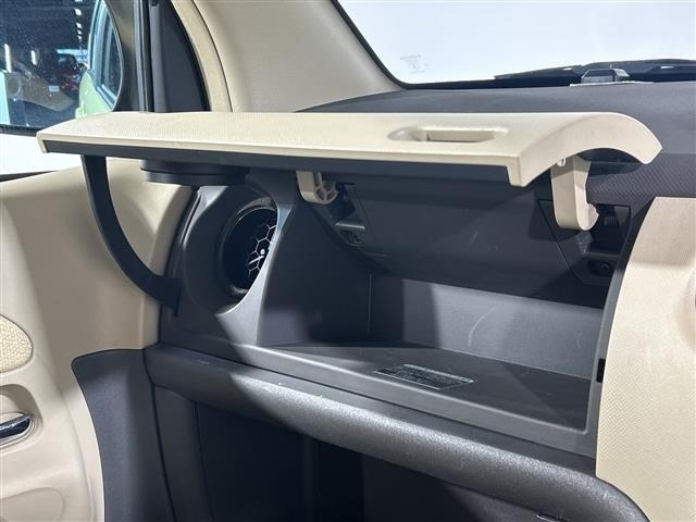 Toyota SIENTA 2004 7558798-1