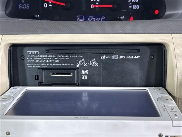 Toyota SIENTA 2004 7558798-20