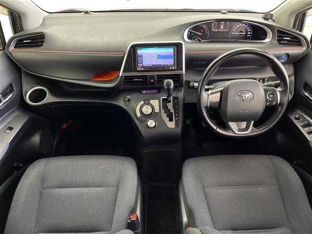 Toyota SIENTA 2015 7558799-14