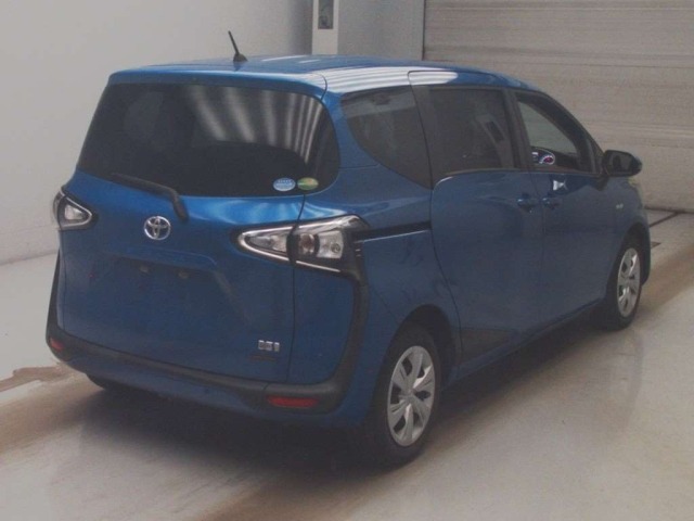 Toyota SIENTA 2019 7558818-1