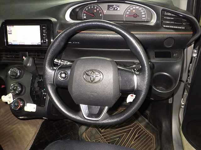 Toyota SIENTA 2017 7558836-8