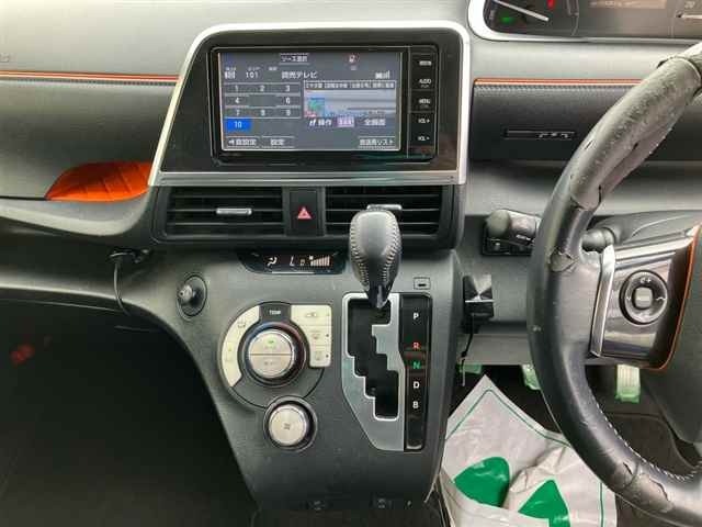 Toyota SIENTA 2015 7558838-6
