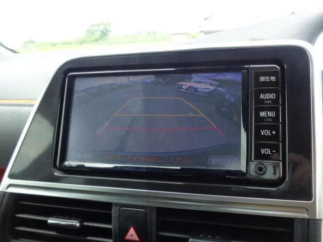 Toyota SIENTA 2017 7558846-11