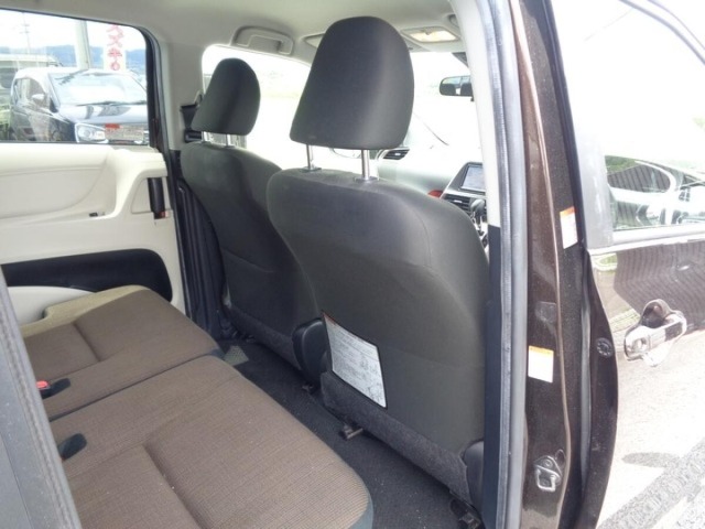 Toyota SIENTA 2017 7558846-18