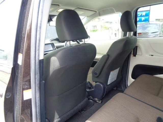 Toyota SIENTA 2017 7558846-23