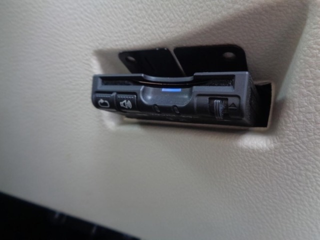 Toyota SIENTA 2017 7558846-7
