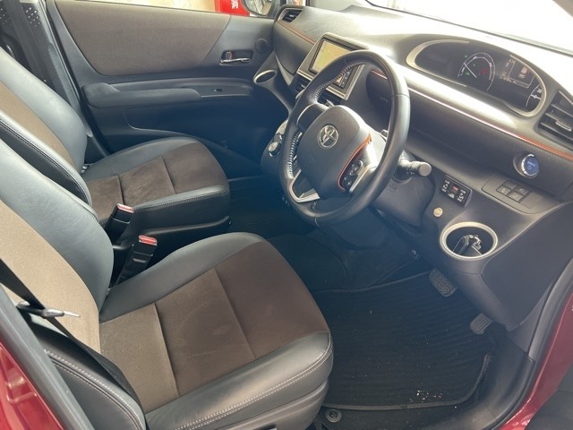 Toyota SIENTA 2019 7558847-4