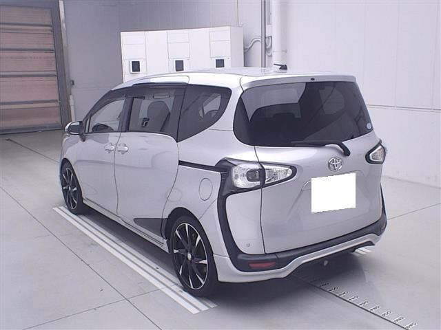 Toyota SIENTA 2015 7559013-1