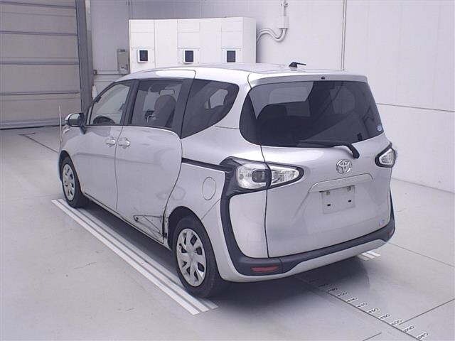 Toyota SIENTA 2016 7559022-1