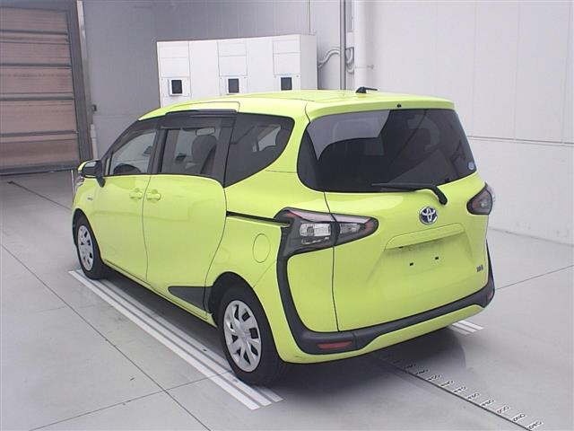 Toyota SIENTA 2018 7559048-1