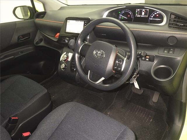 Toyota SIENTA 2018 7559048-3
