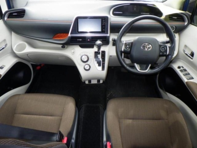 Toyota SIENTA 2016 7559106-3