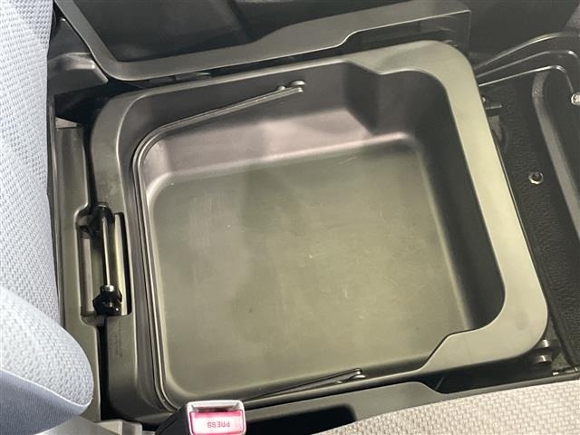 Suzuki SPACIA 2017 7564026-4