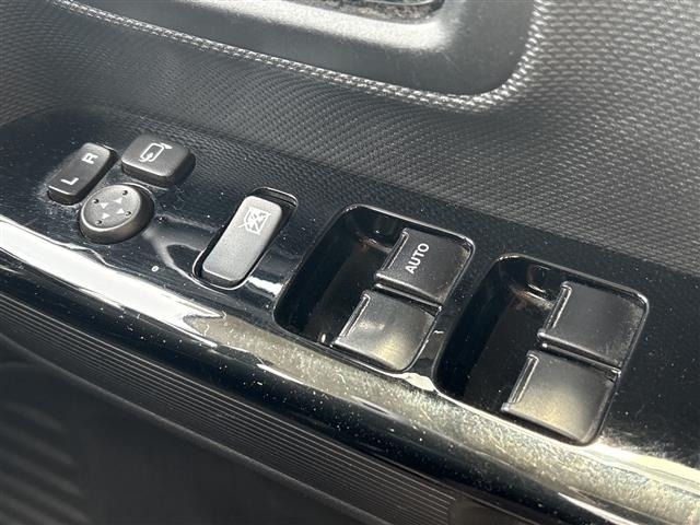 Suzuki SPACIA 2018 7564145-17