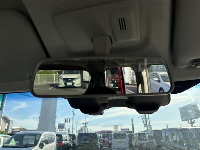 Suzuki SPACIA 2017 7564159-18