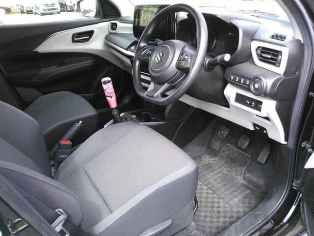 Suzuki SWIFT 2024 7544294-3