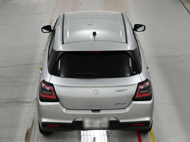 Suzuki SWIFT 2024 7544305-8