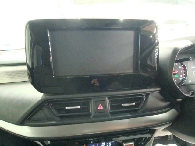 Suzuki SWIFT 2024 7544315-11