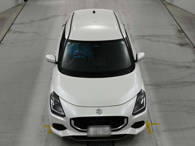 Suzuki SWIFT 2024 7544315-7