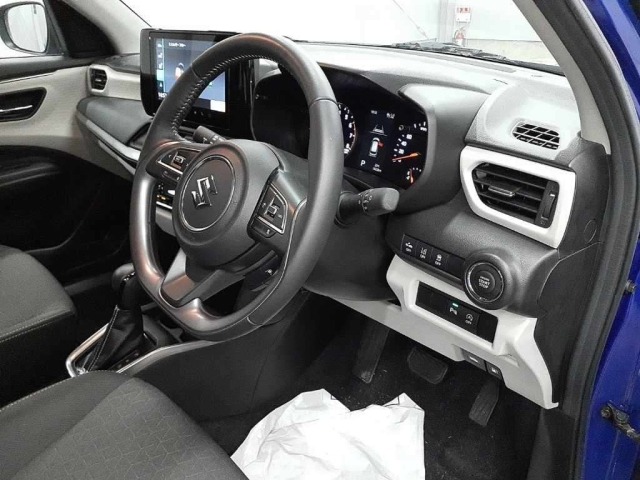 Suzuki SWIFT 2023 7544316-7