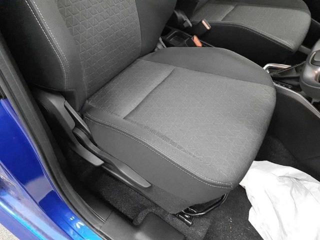Suzuki SWIFT 2023 7544316-8