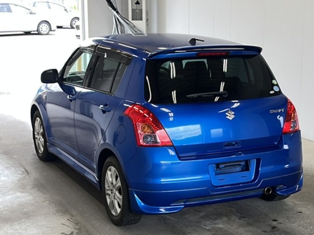 Suzuki SWIFT 2010 7544319-5