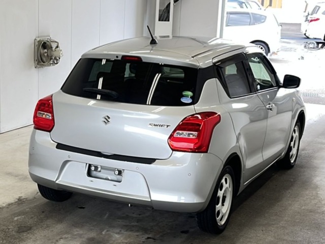 Suzuki SWIFT 2020 7544320-1