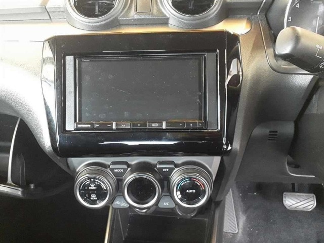 Suzuki SWIFT 2019 7544335-12