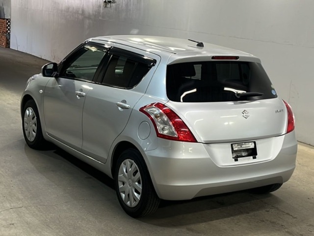 Suzuki SWIFT 2011 7544338-1