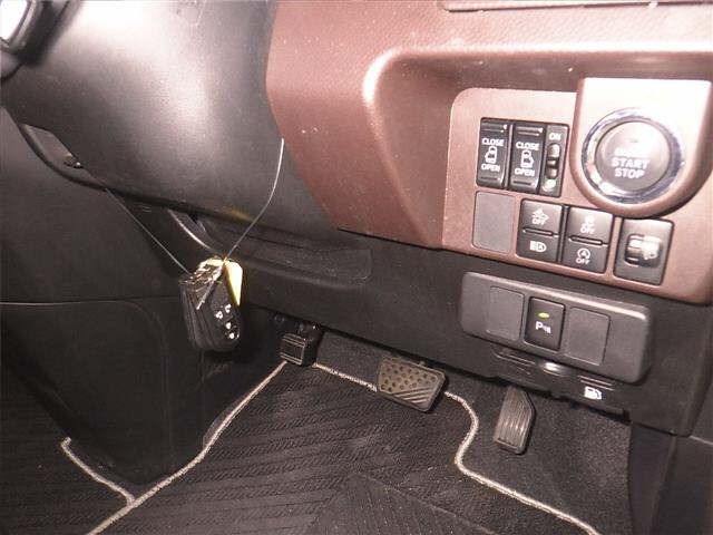 Toyota TANK 2019 7564188-8