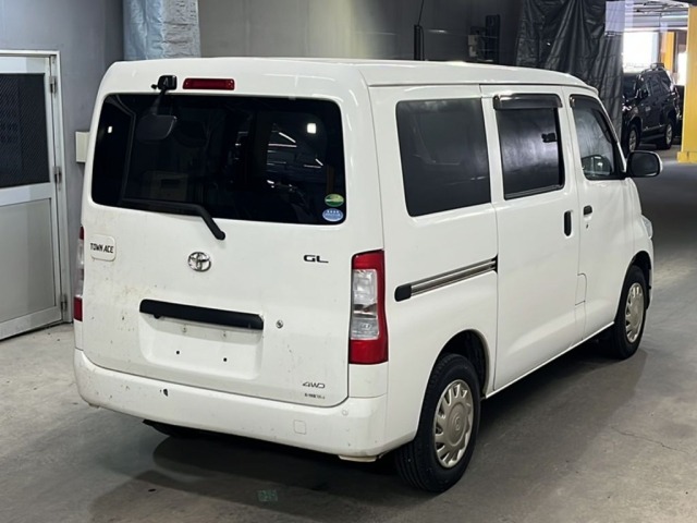 Toyota TOWNACE VAN 2021 7560427-5