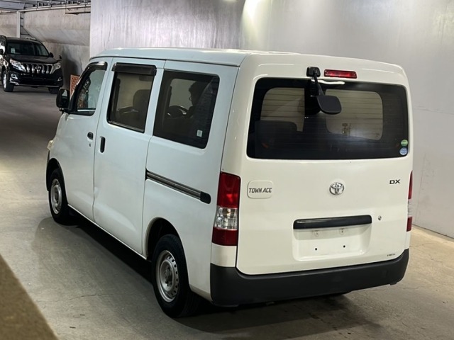 Toyota TOWNACE VAN 2016 7560429-1