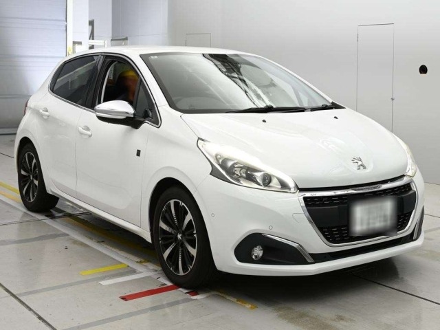 Peugeot 208 2018 7569974-5