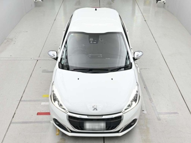 Peugeot 208 2018 7569974-7