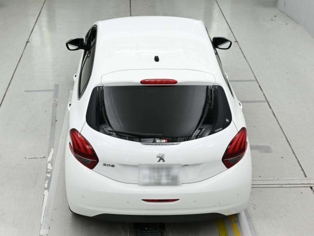 Peugeot 208 2018 7569974-8