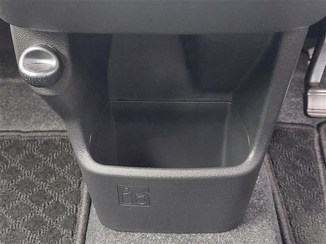 Daihatsu CAST 2018 7568403-12