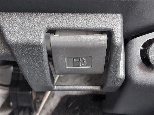Daihatsu CAST 2018 7568403-16
