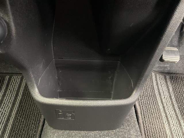 Daihatsu CAST 2018 7568437-10