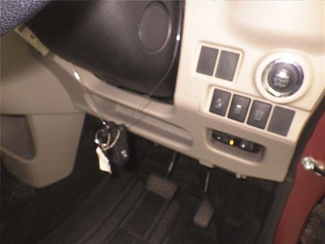 Daihatsu CAST 2015 7568490-8